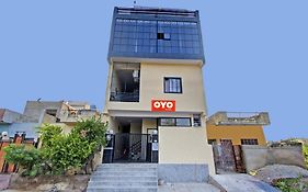 Hotel O Green Apple